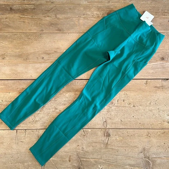 NWT- Fabletics PureLuxe HW Pocket Full length Leggings -FAIRWAY (27” inseam) - Picture 4 of 12